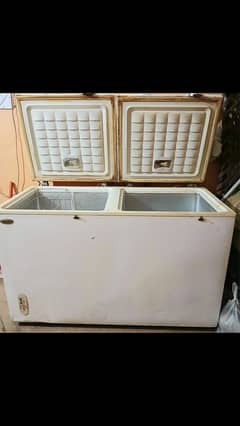 Double door freezer waves