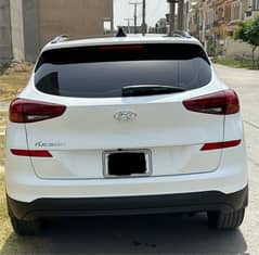Hyundai Tucson FWD A/T GLS Sport