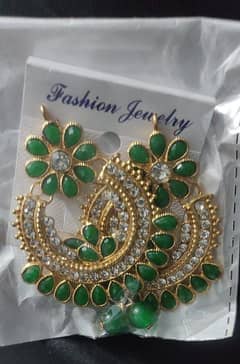 Earings