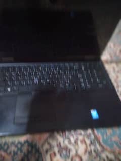latitude  e5550 memory 8192 mb ram