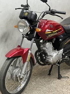 Yamaha yb125z 2017 model