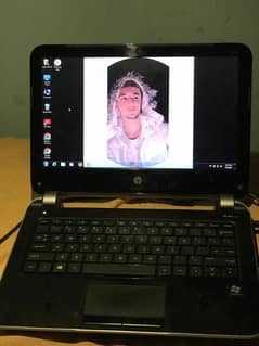 HP 4GBram 250GB