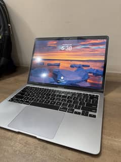 MacBook Air M1 8/256