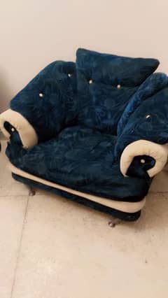 5 Seater Sofa Set Blue and White velvet