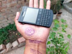 BLACKBERRY PORSHI DESIGN P9981 03327731988