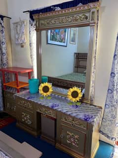 Dressing table (two 2) side table (four 4)