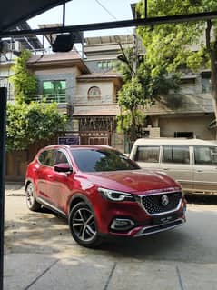 MG HS 2021