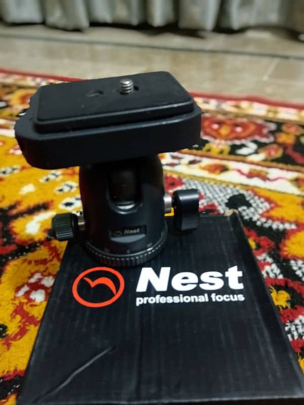 DSLR Ball Head For Tripod, Slider, Monopod 1