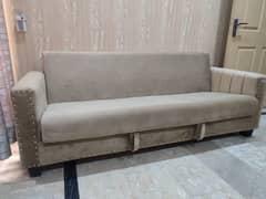 Sofa-cum-bef
