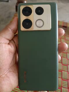 infinix note 40pro 12(256)