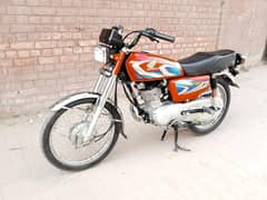 22 MODEL HONDA 125 LUSH CONDITION