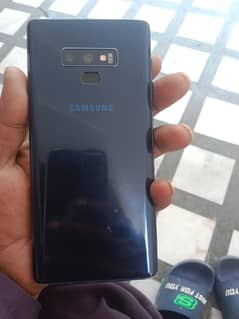 Samsung Note 9 6 GB RAM 128 GB memory used condition 10 by 9