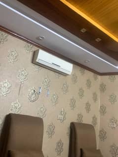 GREE AC 1.5 GAS nahi hay