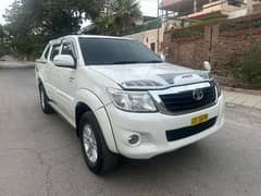 Toyota Hilux Vigo 2013 Champ Model 1 Hand Drive