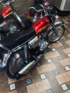 Honda 125 bike sale