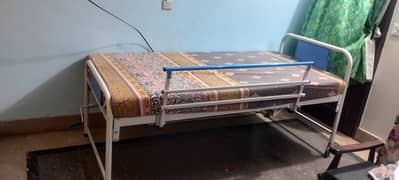 Patient Bed single