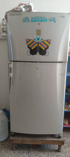 Dalwance Frige for sale full size 32 cubee