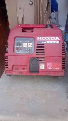 HONDA EM-1000F portable running 10/10 generator