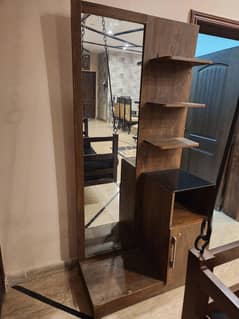Full length mirror dressing table