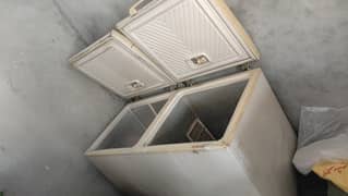 Dawlance 2 door Deep freezer excellent condition for sale in Sargodha