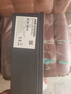 HIKVISION NVR  DS 7732NI  E4