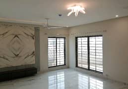 10 Marla Flat For sale In Askari 11 - Sector D
