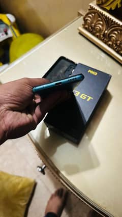 pocox 3gt 8 2/56 ram 5G half hour me full charge 10 bye 10 condition