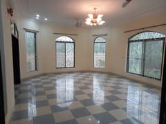 Single Storey 1 Kanal Outstanding House For SILENT OFFICE In Wapda Town Prime Location