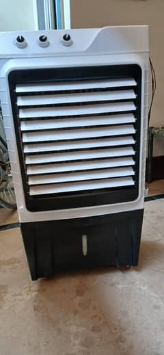 DC cooler
