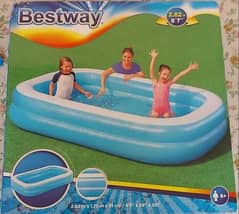 Large inflatable pool