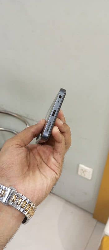 Tecno spark 20c with box 3