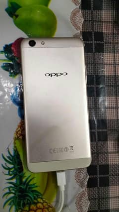 Oppo F3 , 4GB RAM ,64GB STORAGE, condition is good.
