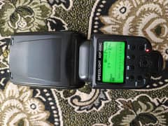 Camera flash gun ATC automatic