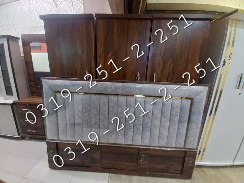 Bedroom set four piece 0-3-1-9-2-5-1-2-2-5-1 0