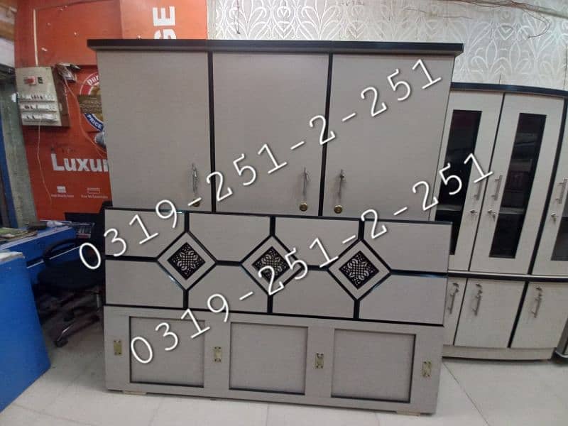 Bedroom set four piece 0-3-1-9-2-5-1-2-2-5-1 3