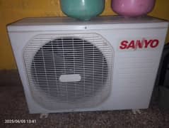 sale ac outdoor 1.5 ton heat cool good condition gas store