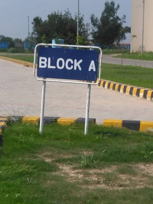 PHASE 8 EX PARK VIEW BLOCK (E) PLOT NO 69+70 7