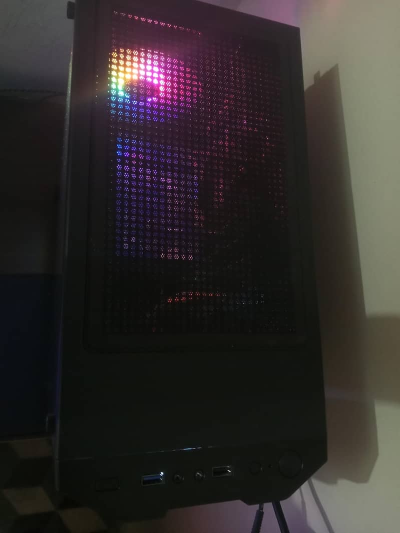 Complete Gaming Setup (CPU, Monitor,Keyboard,Mouse) 3