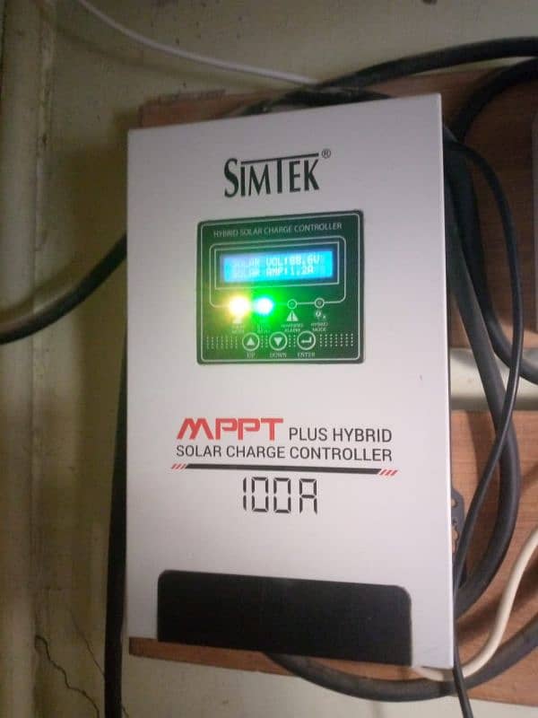 Homege UPS and MPPT Simtek 2