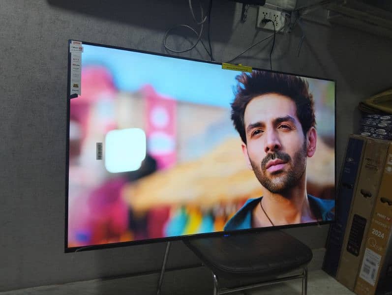 55,,Samsung Smart 4k UHD LED TV 3 years warranty 03227191508 2