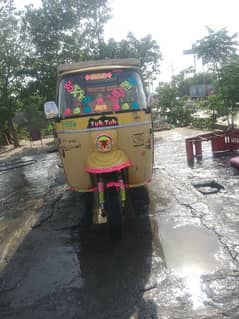 CNG raksha ha 16 model ha good kandeshan ma ha 03435077594