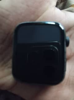 i8 pro max smart watch in used condition for sale 1 scratch on screen