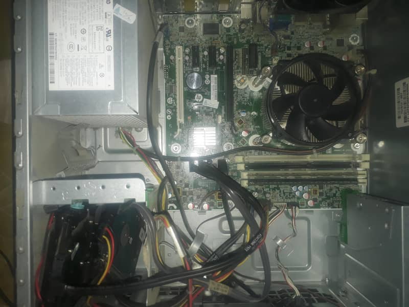 AMD A10 5800B APU with radeon graphics tm 3.8Ghz 0