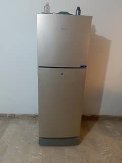 haier refrigerator HRF 276 EBD