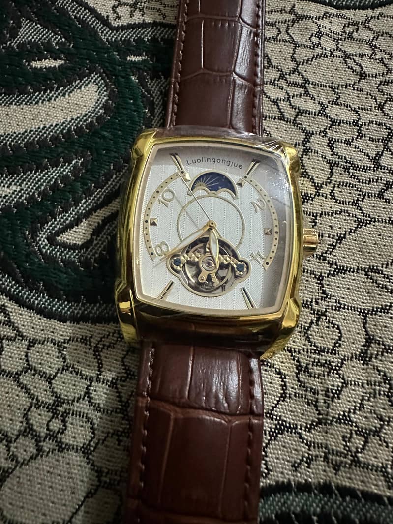 automatic wtach skeleton design 1