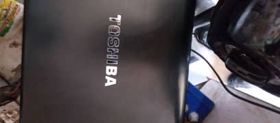Toshiba r930