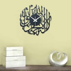 eligent wall clock. with free delivery