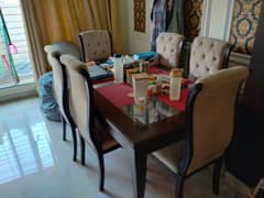 Dinning Table