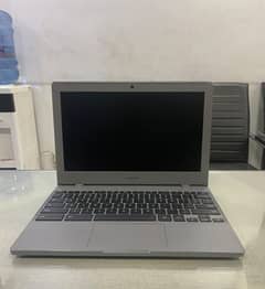 Samsung Chrom Book 4-32 - 12000