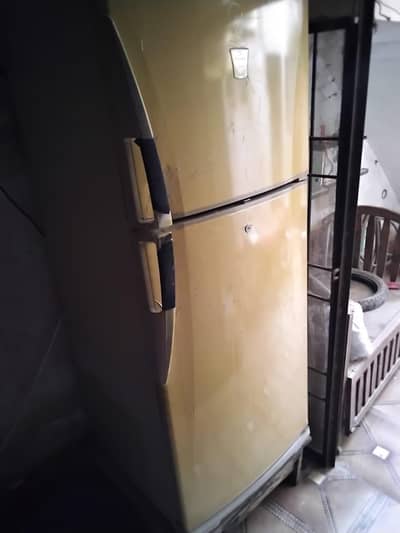 fridge for sale dawlance company
